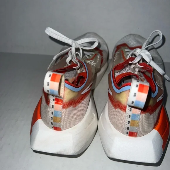 NIKE VISTA LITE SE Athletic Sneakers with Multicolor Design - Picture 8 of 14